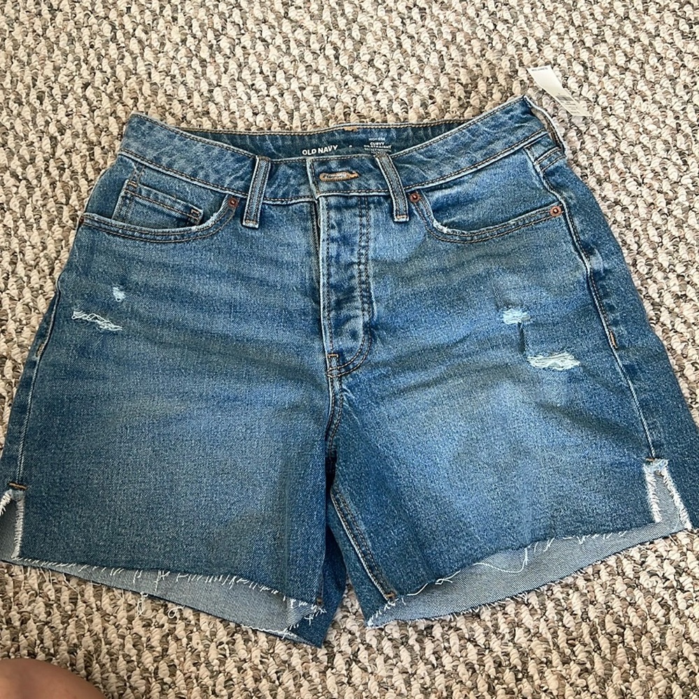 Curve high rise jean short